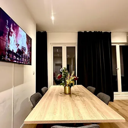 Apartment Luxury Park By Rikas